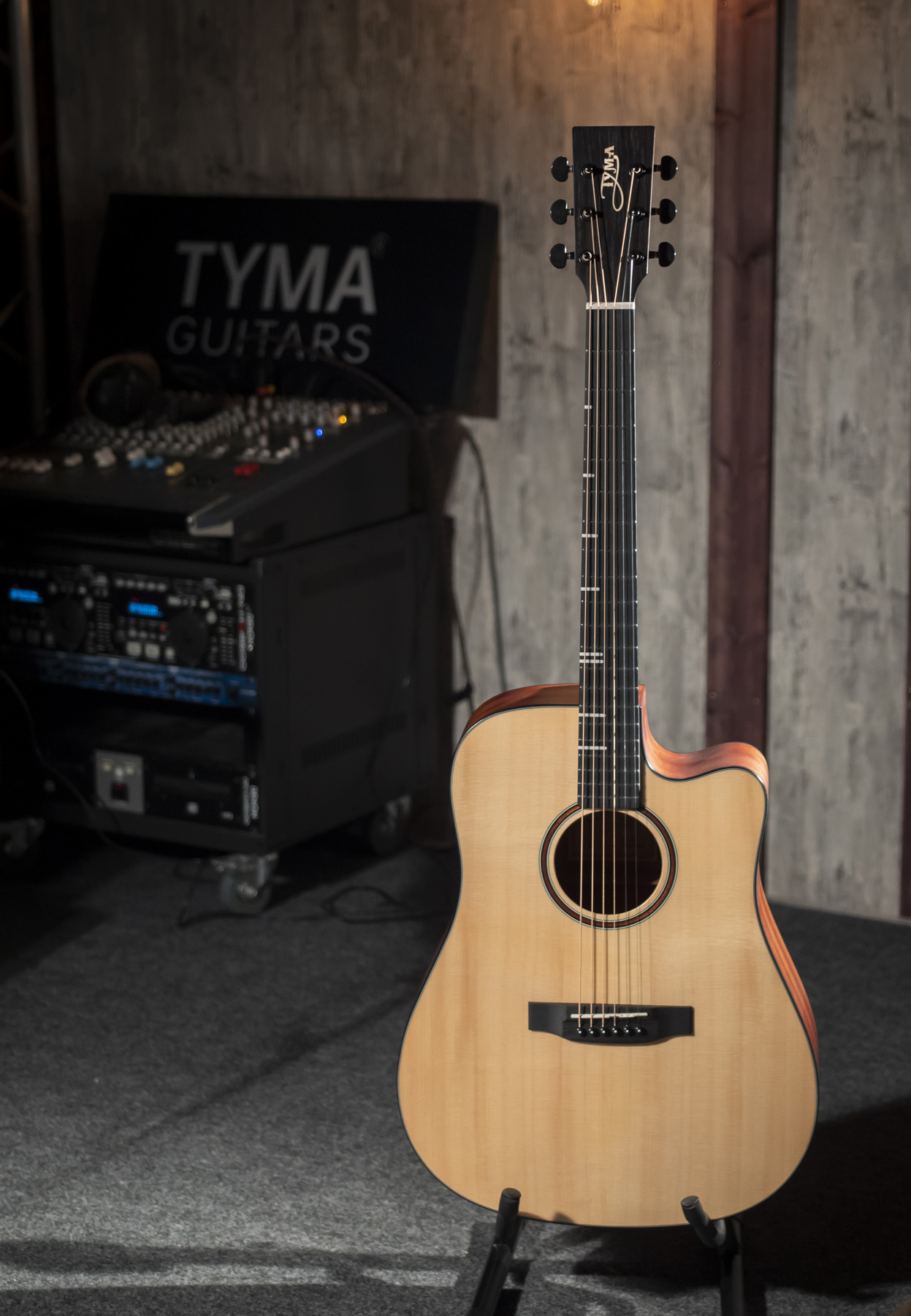 Акустическая гитара TYMA HDC-350S