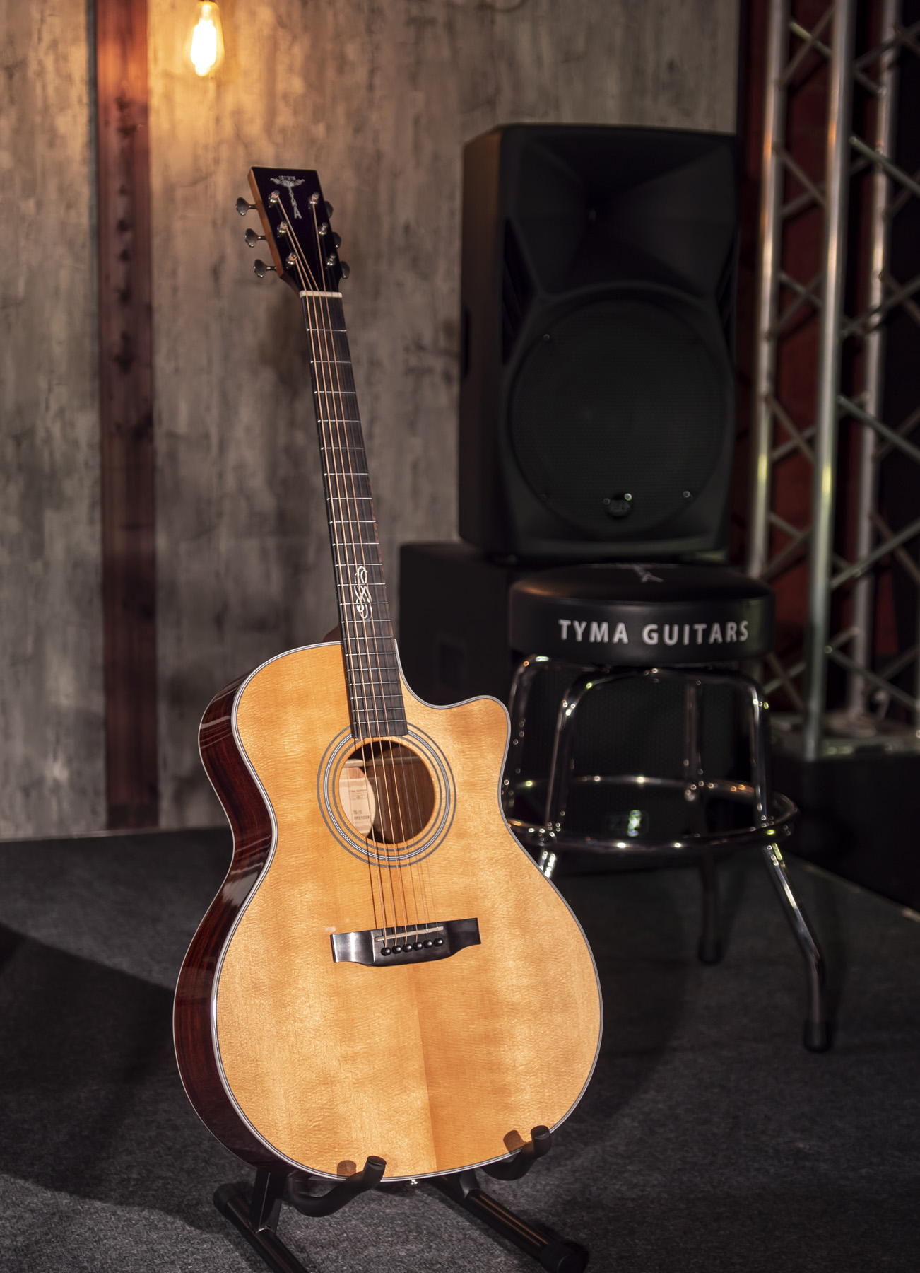 Акустическая гитара TYMA TG-15