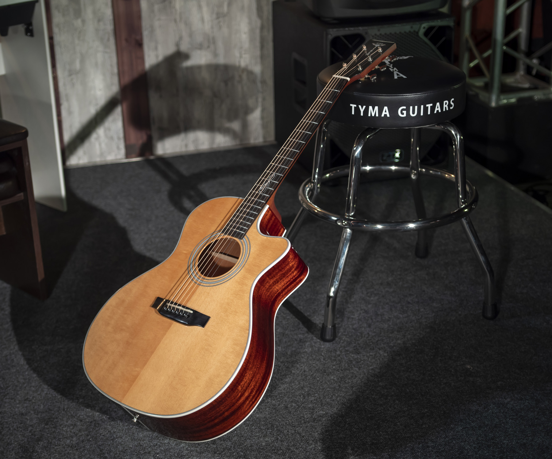 Акустическая гитара TYMA TG-15