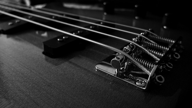 Купить струны для бас гитары в Краснодаре